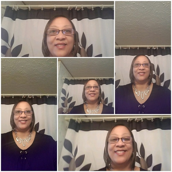 Meet your Posher, Lisa - Picture 1 of 1